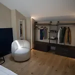 Revedin Apartman *